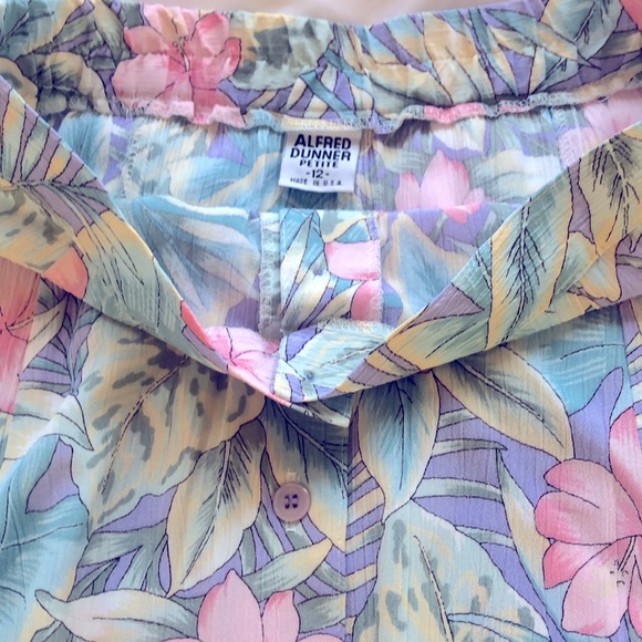 Alfred Dunner Dresses & Skirts - Alfred Dunner pastels 🌸midi skirt